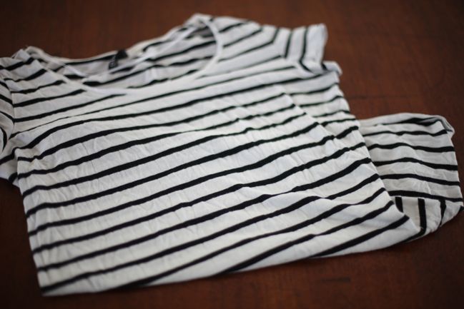super easy sewing tutorial :: skirt from a t-shirt