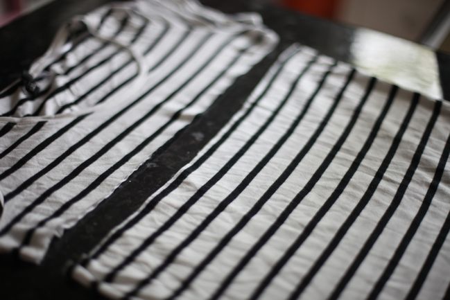 super easy sewing tutorial :: skirt from a t-shirt