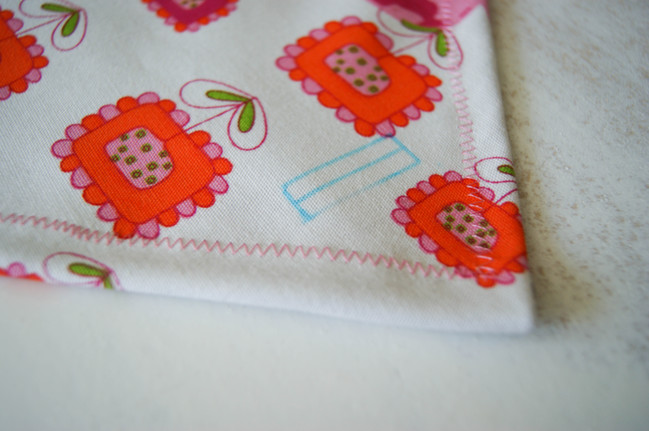 crafting with alice:: envelope cushion and @ shimelle.com