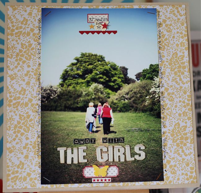 scrapbook page designs for larger photos by shimelle laine @ shimelle.com scrapbook page designs for larger photos by shimelle laine @ shimelle.com