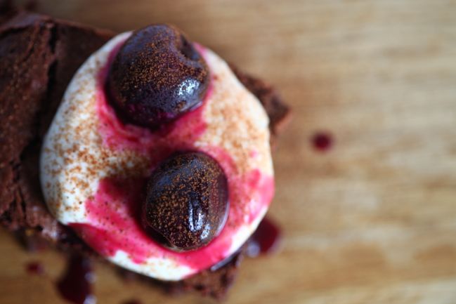 Gluten-Free Black Forest Brownies inspired by the Great British Bake Off @ shimelle.com