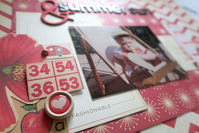 Scrapbooking older photos with a monochromatic colour scheme by Shimelle Laine