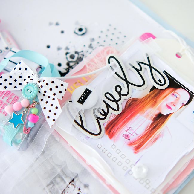 Tiny Books and Bags on a Scrapbook Page with Suse Fish @ shimelle.com